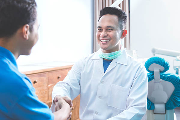 Ask An Implant Dentist About Artificial Tooth Roots