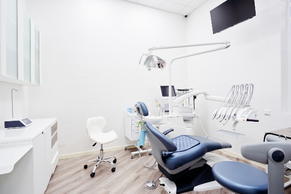 How A Dental Practice Can Help With Teeth Grinding