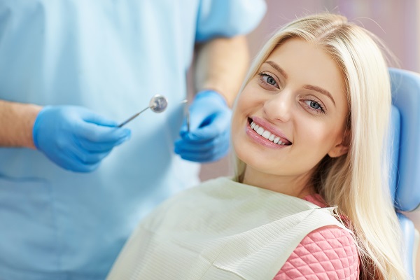 Signs That A Tooth Extraction Might Be Needed